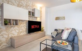 Relaxing Family Apt 250M From Beach & Free Garage